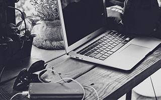 九游app官方下载-季后赛门票秒抢，粉丝热情难以抵挡，季后赛门票分成