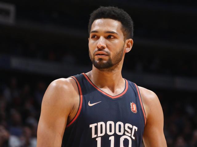 “九游app_ 历史回顾：NBA最伟大球队的辉煌瞬间”，最伟大nba球员