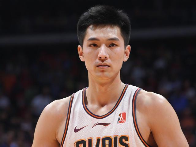“九游app_ 历史巨星：郭艾伦的篮球之路”，郭艾伦10佳球