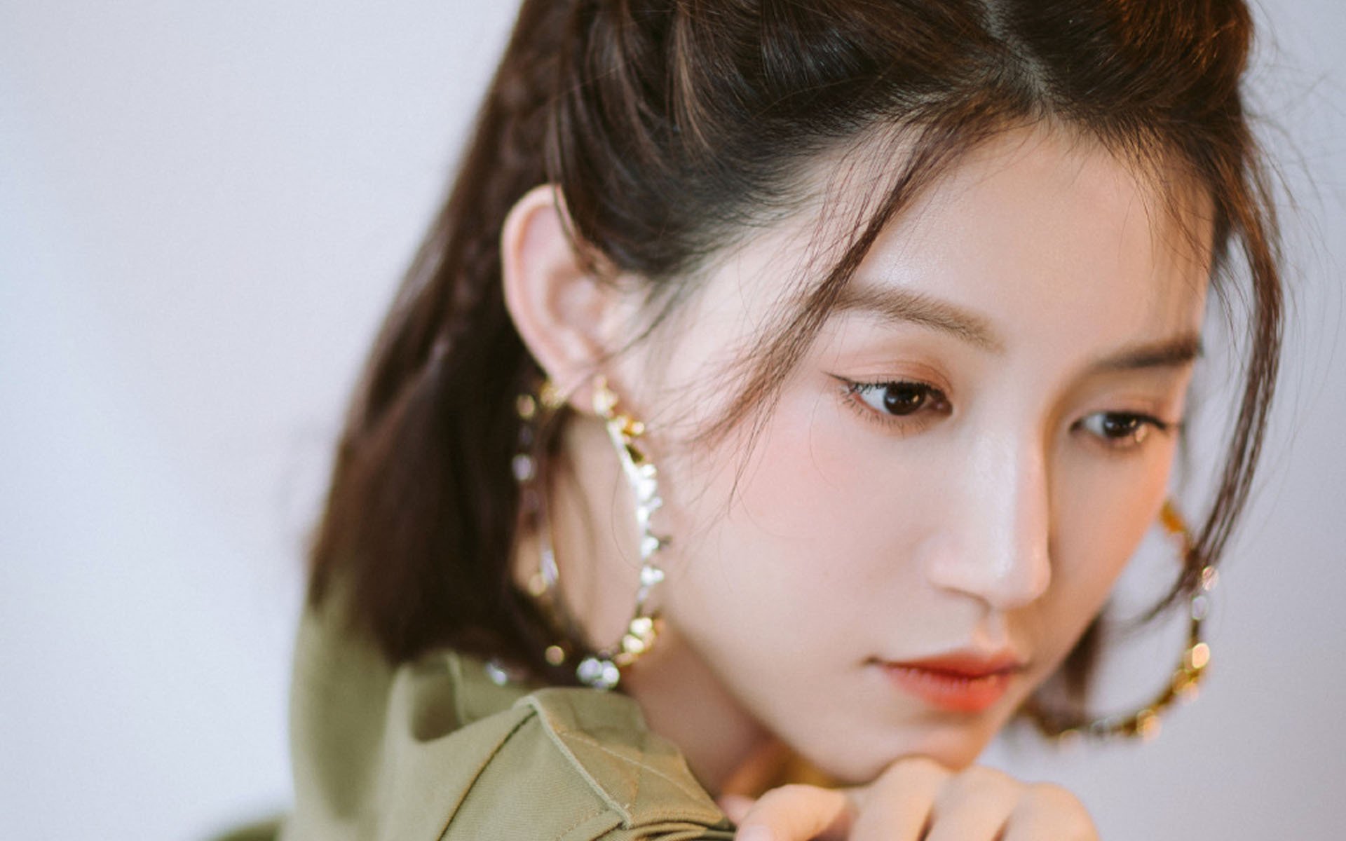 “铁血战士”——车手面对困难与挑战的奋战瞬间，铁血战士机车
