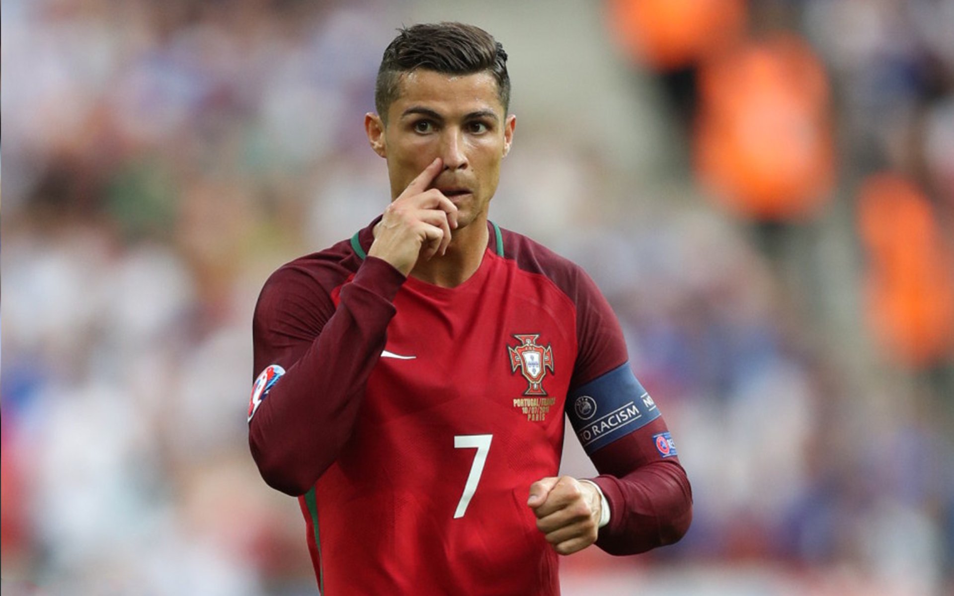 九游体育网站-《解密：电竞职业选手的日常训练安排》，电竞选手的训练要求