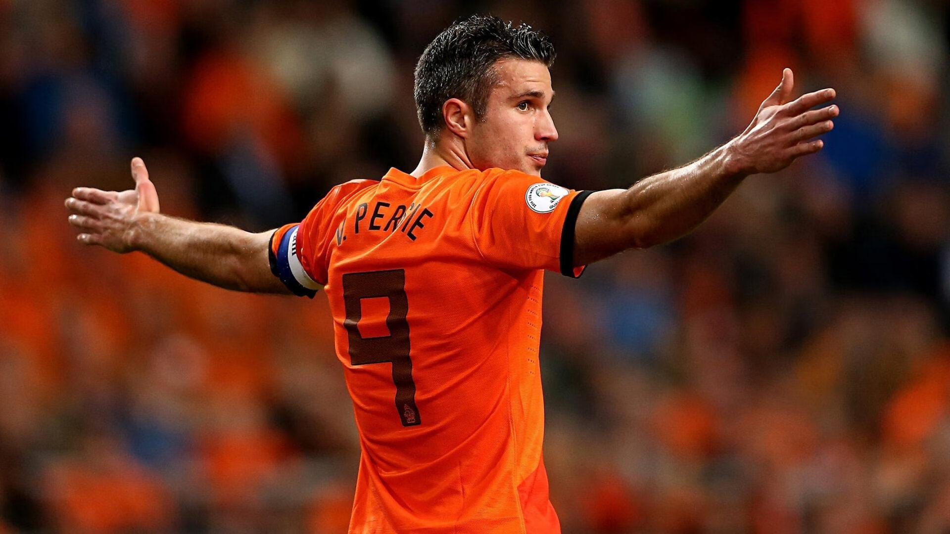 九游app电脑版官方下载-英超战局激烈，精彩反击和战术调整成为亮点，英超打法